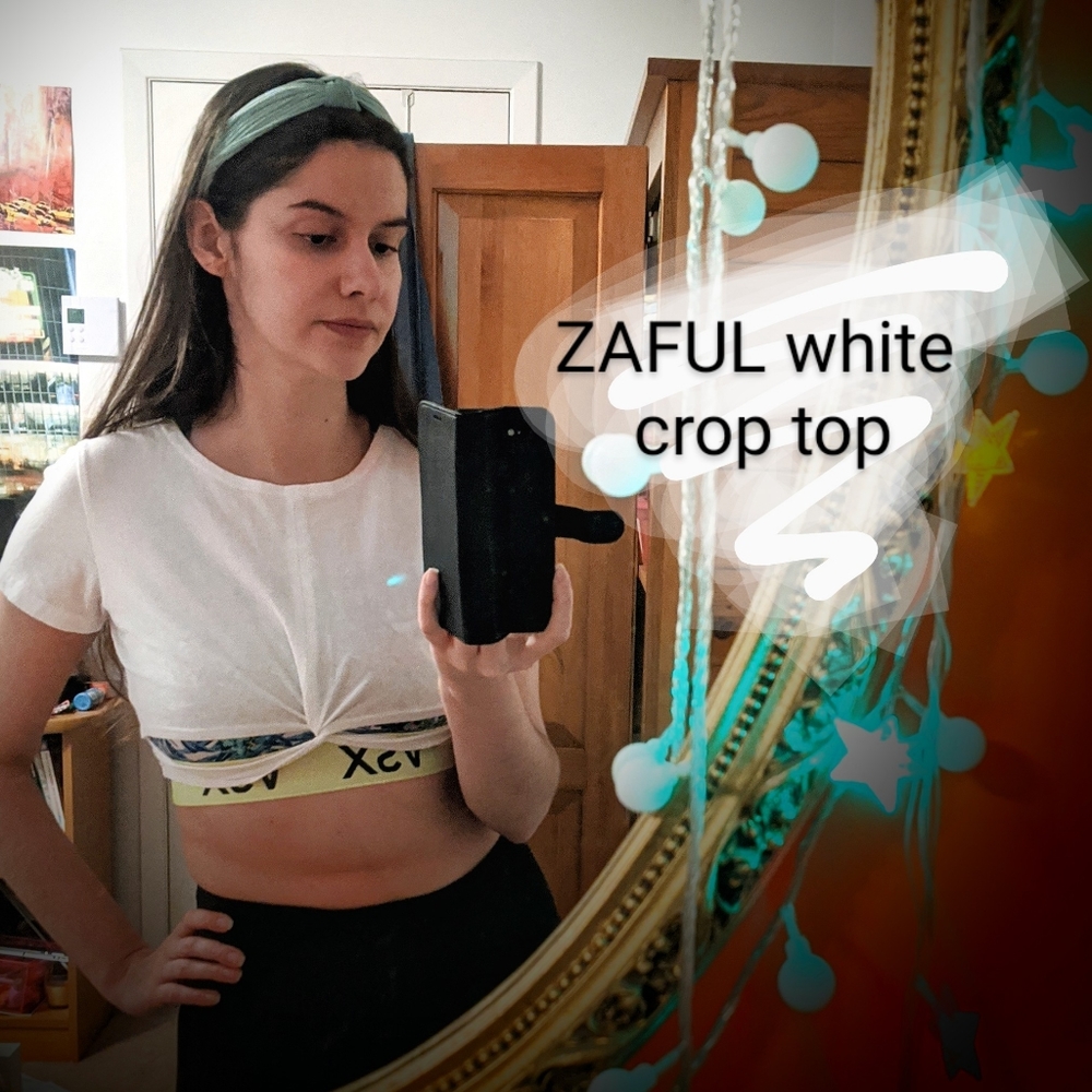 ✨3 for $40 ZAFUL white crop top 🤍